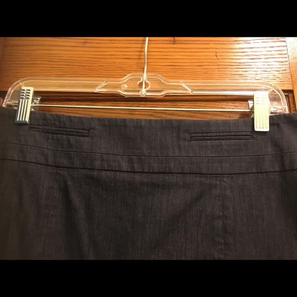 Ann Taylor Loft Pencil Skirt - Picture 2 of 7